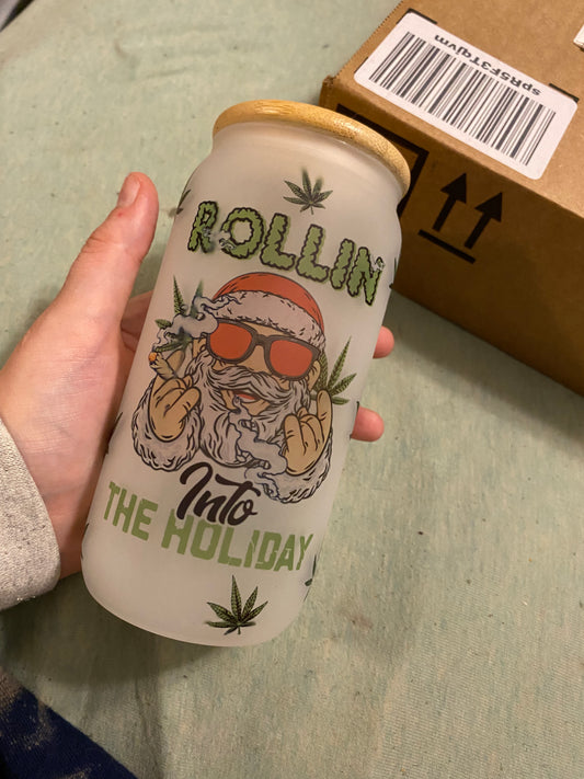 Rolling into the holiday glass can 20 oz